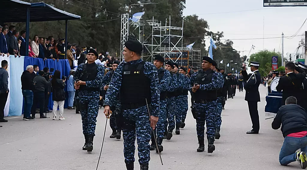 En el Día de la Policía del Chaco, los uniformados reciben un incremento salarial